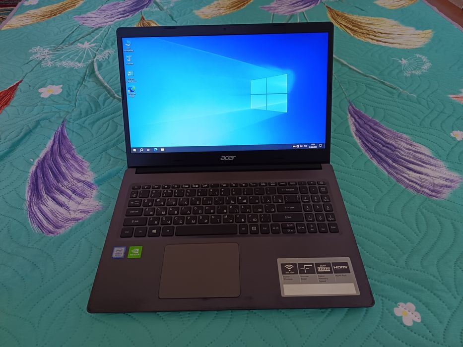Ноутбук Acer i3 8130U