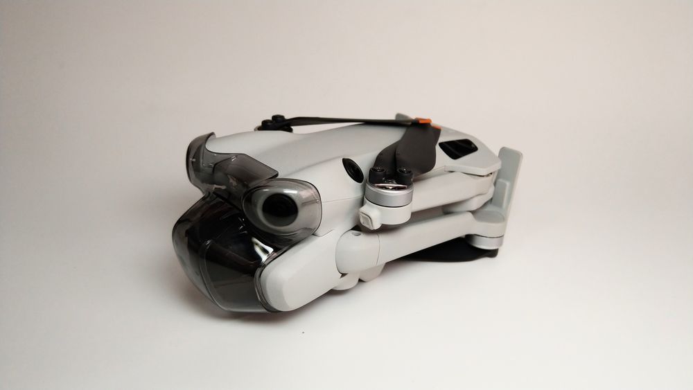 DJI Mini 4 pro квадрокоптер