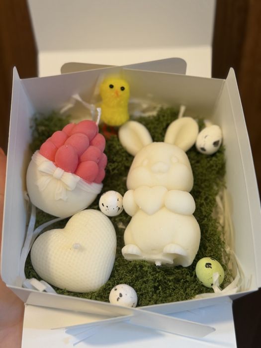 Lumanari parfumate pentru Paste