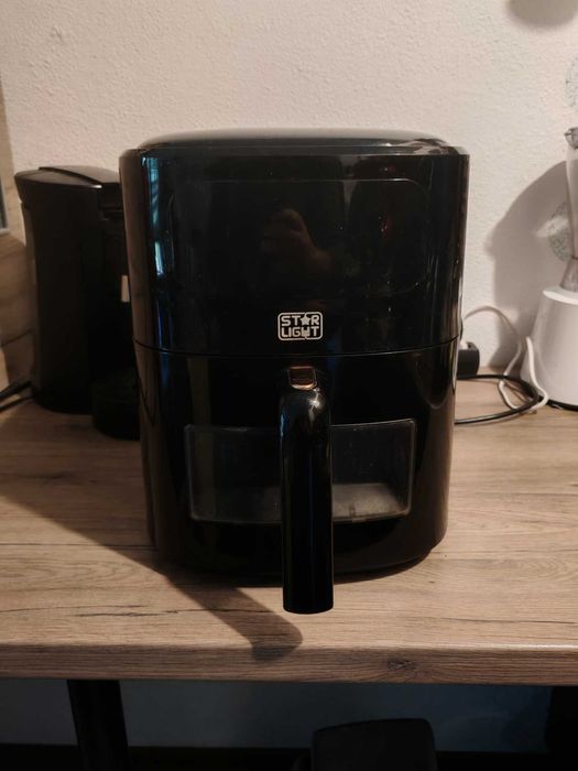 Фритюрник с горещ въздух Star-Light Airfryer DAFB-6017BL, 1700W, 6 л