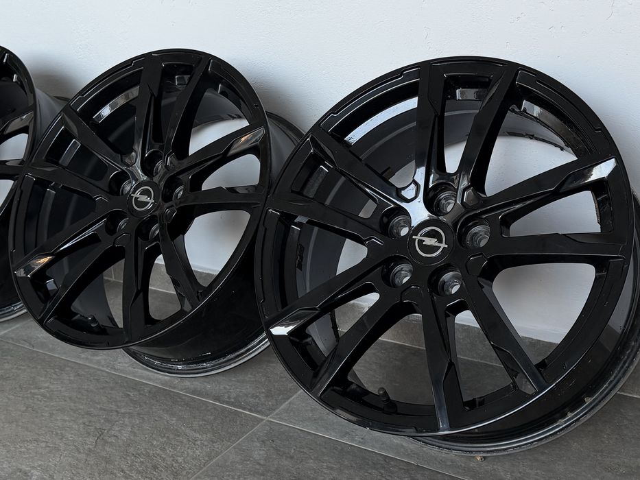 17" Джанти Opel Insignia Astra Zafira 5×115 7J ET35