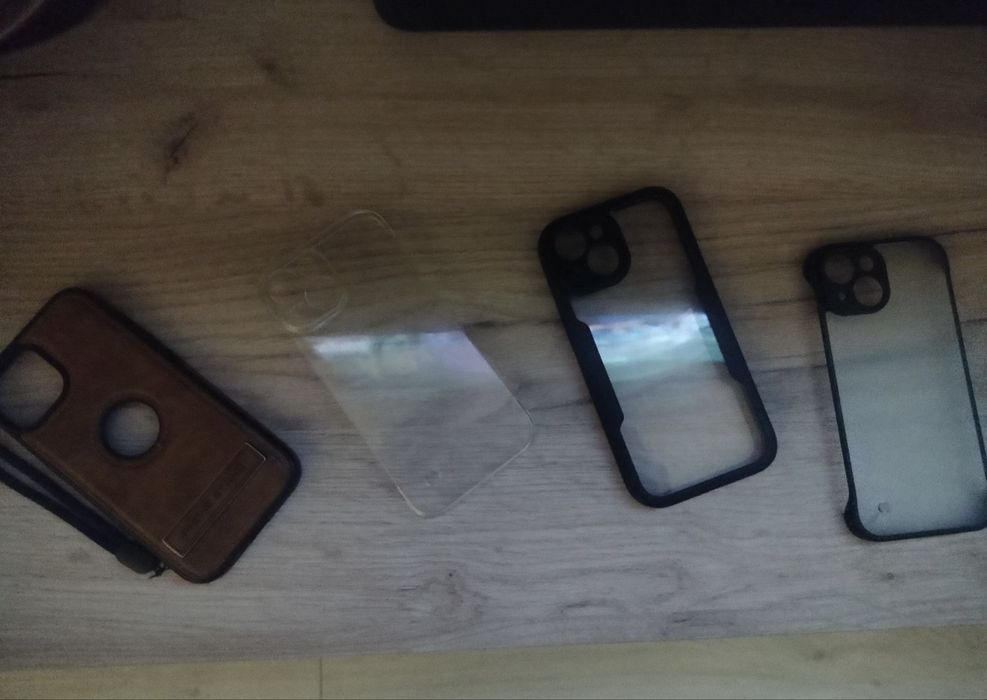 Iphone 15 cu Garantie inca 1 an de la eMag
