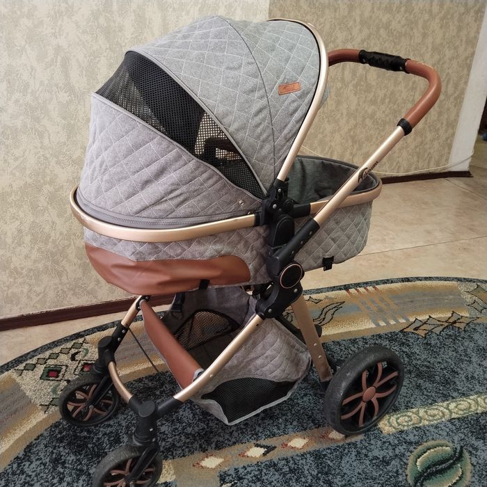 Продам детскую коляску