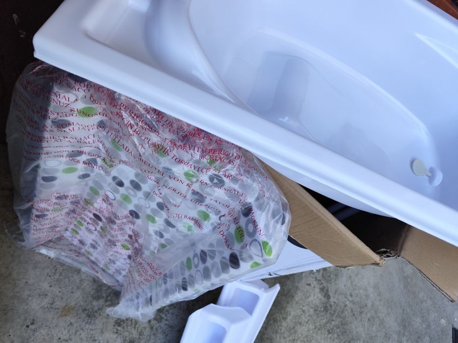 Маса за повиване и къпане