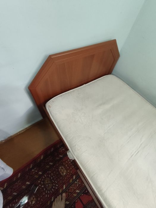 Шкаф кровать Бир кишилик холати зур адрес кибрай матрас бор