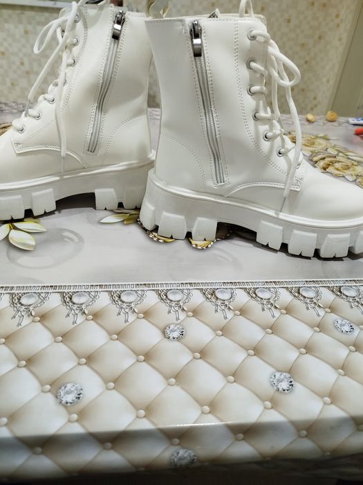 Аёллар этиги 38-размер