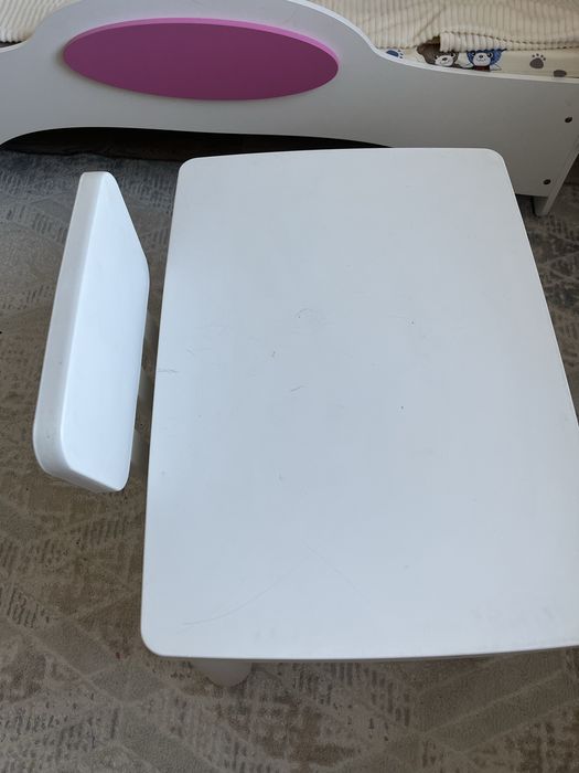 Ikea, стол и стульчик для детей