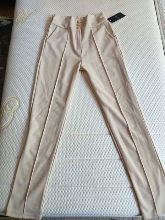 Лот от нови дамски панталони