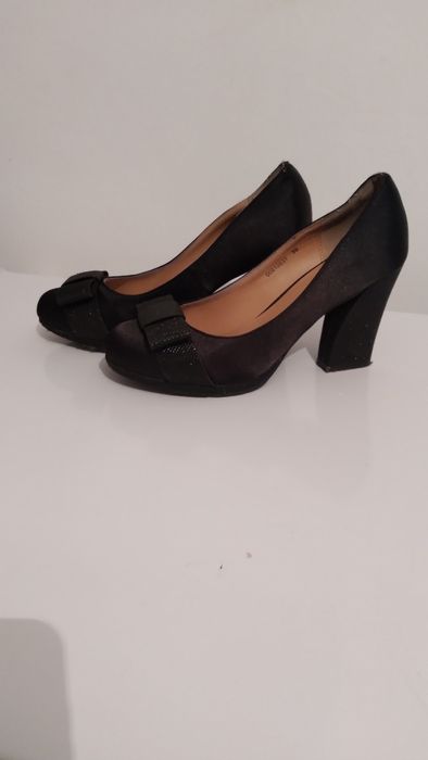 Продаётся женская платья