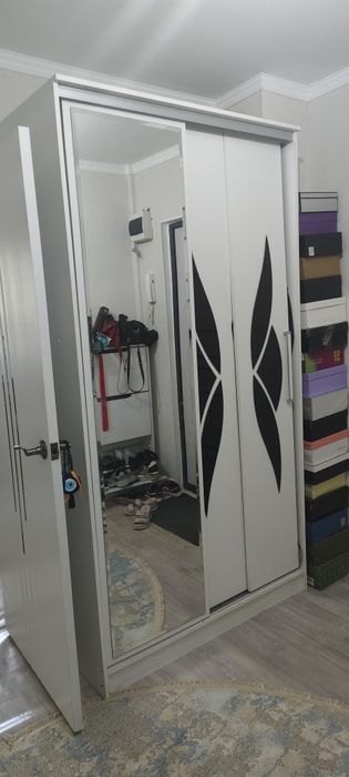 Продам шкаф в хорошем состоянии