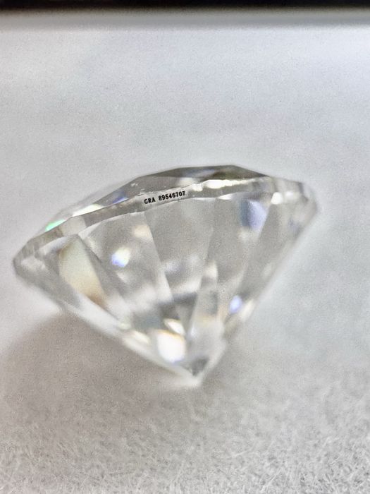 Диамант 3.5 карата , мойсанит, за бижу и подарък