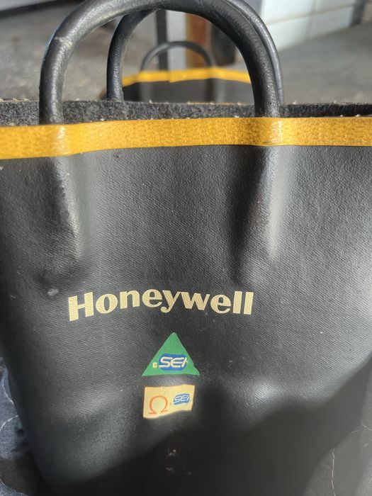 Боевка сатылады в отличном состаяние