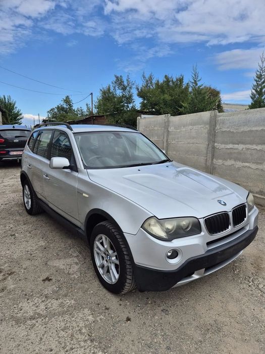 dezmembram bara fata/capota/bmw x3 e83 an 2008