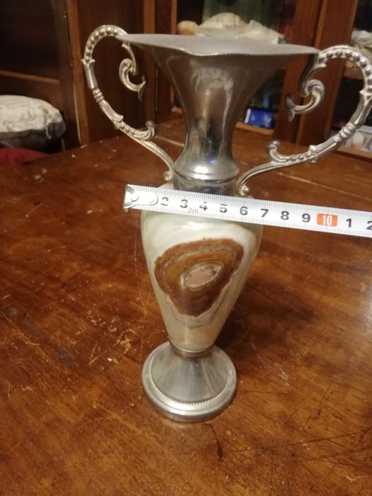 Vază medie din Onix