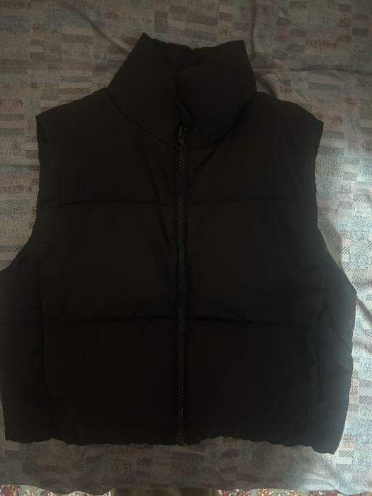 Къс елек h&m черен