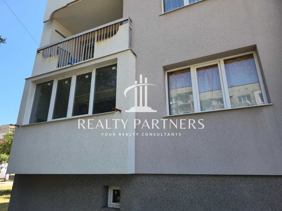 Продава се Едностаен апартамент в Перник, Тева - 48 кв.м за 959 €/кв.м - Снимка #1