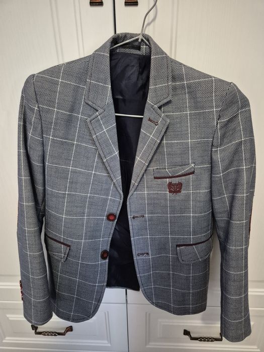 Сако +дънки за момче ..