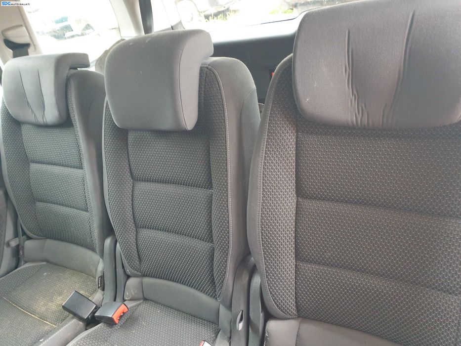 Interior Textil 5 Locuri Fara Incalzire Scaun Scaune Stanga Dreapta Fata si Bancheta cu Spatar Volkswagen Touran 1T3 2010 - 2015 [K5535]