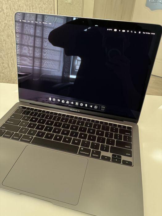 Macbook Air M1 (2020)