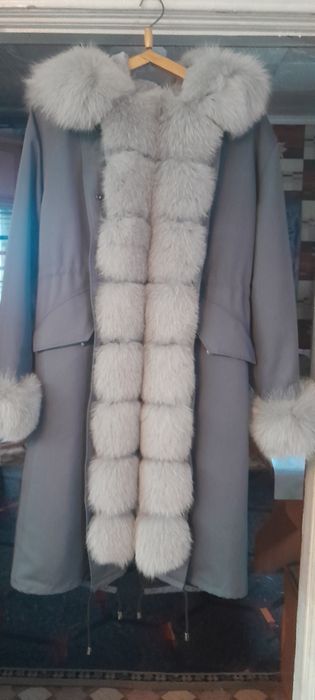 Продам парку в отличном состоянии