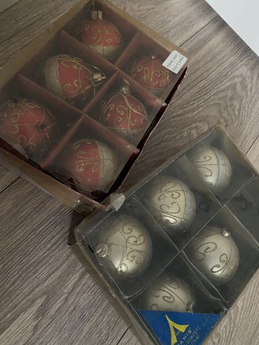 Продаю новогодние украшение