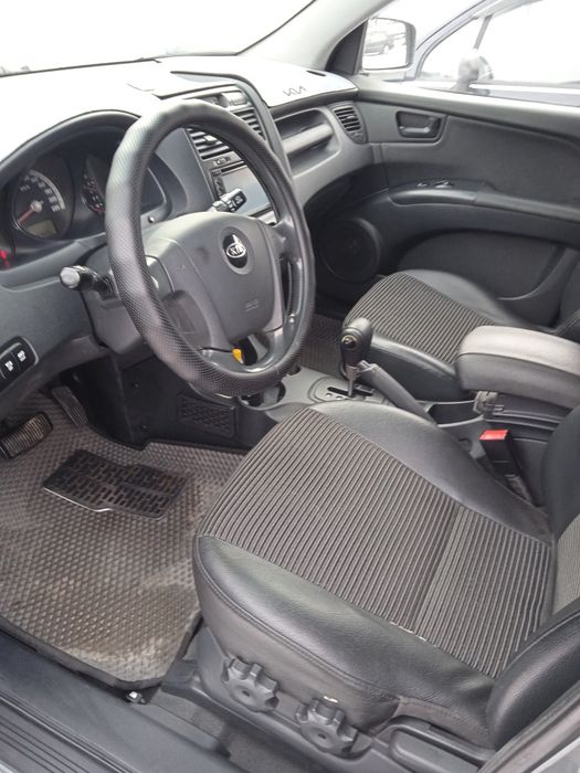 Продам автомобиль Киа спортейдж