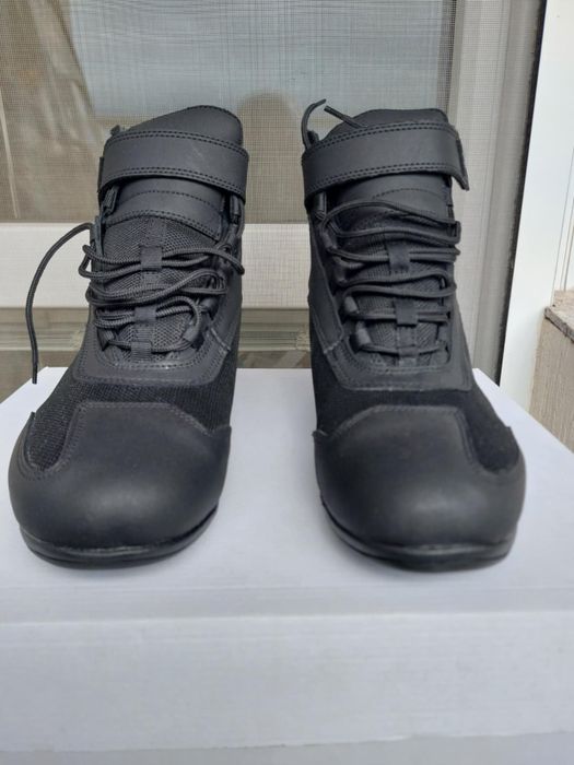 Боти Modeka Kumani