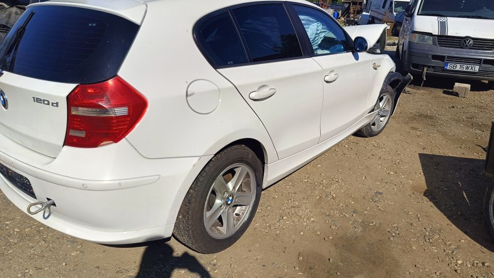 Piese cutie grup haion kit pornire  uși turbo trapa jug injectoare n47 pompa înalte rampa stopuri bara spate cardan toba navigație geam  BMW e87 n47