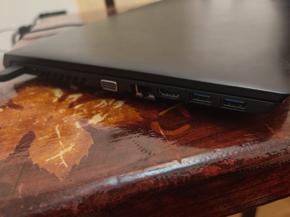 Laptop Lenovo B51