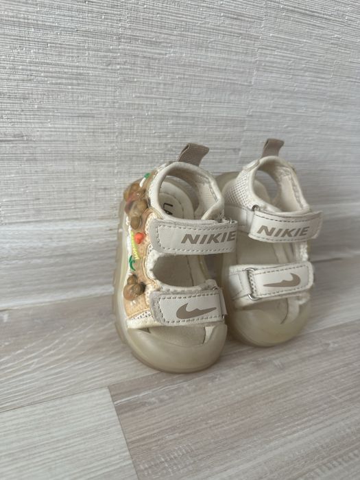 Обувь для девочки