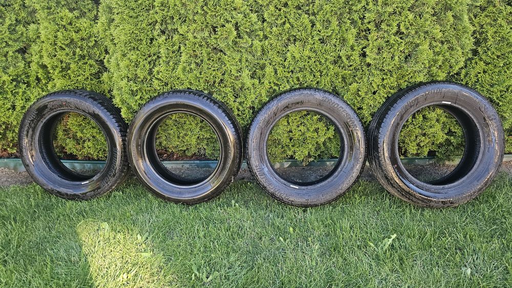 Anvelope Bridgestone 215/60 R 17