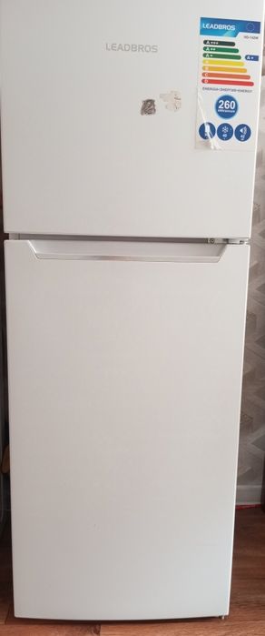 Холодильник Leagbros