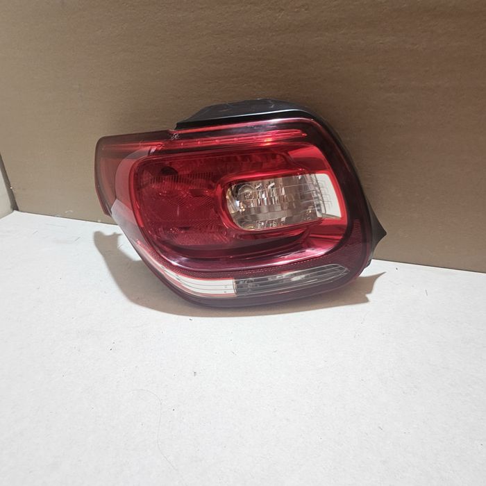 Стоп за Citroen DS3 Hatchback (11.2009 - 12.2016), хечбек, позиция: ля