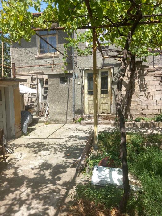 Продава се Къща в Пловдив, Въстанически - 60 кв.м за 808 €/кв.м - Снимка #1