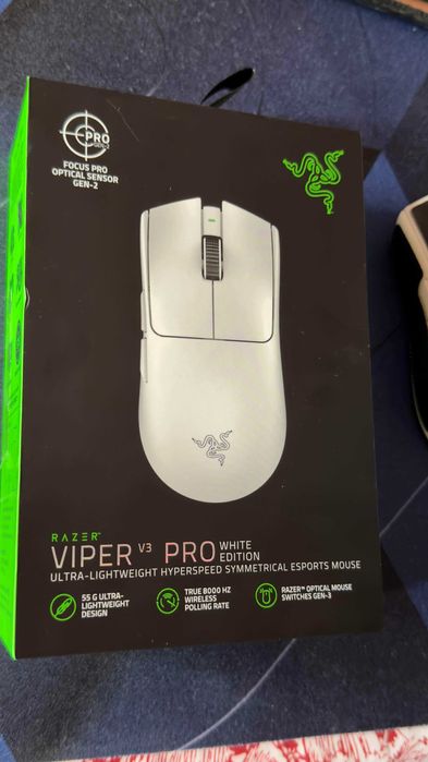 Razer Viper V3 Pro White