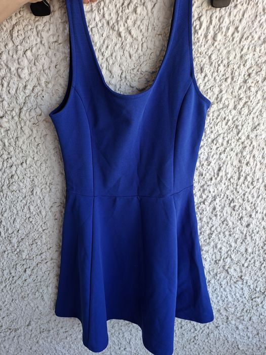 Тъмносиня рокля H&M