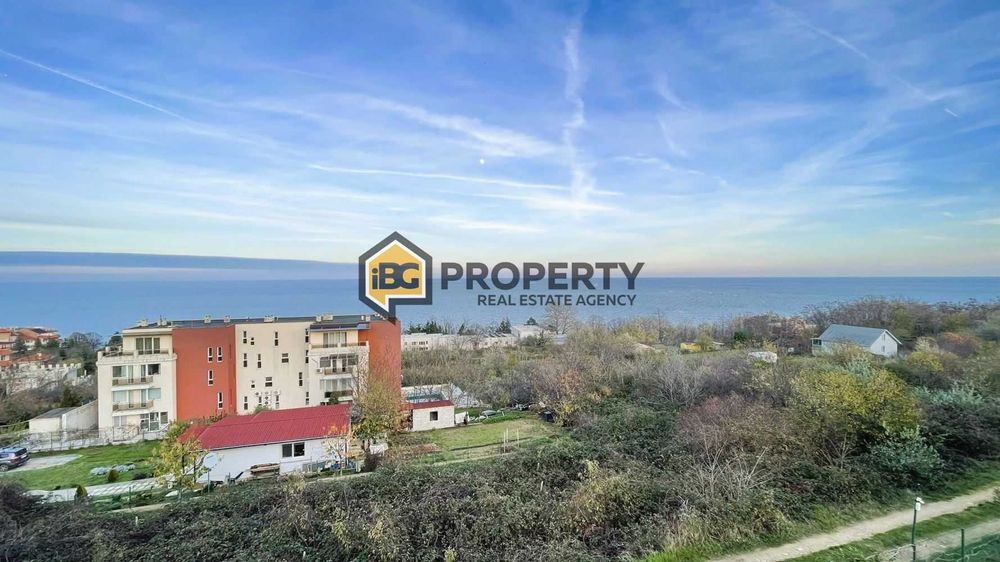 Панораман тераса и гледка море