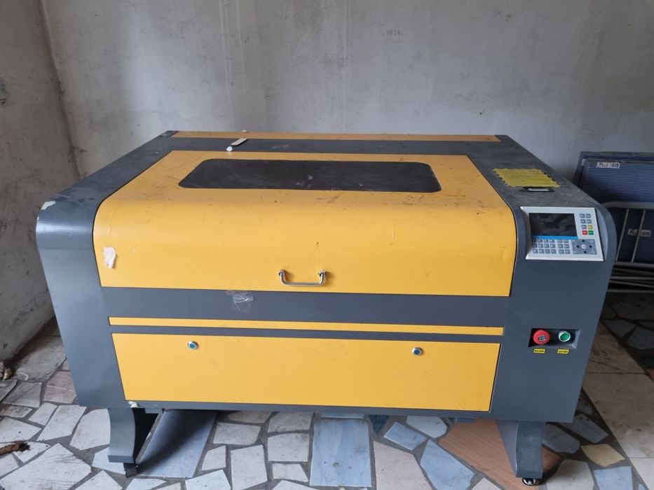 ТОРГ Лазерный Станок CO2 80W Ruida 6090