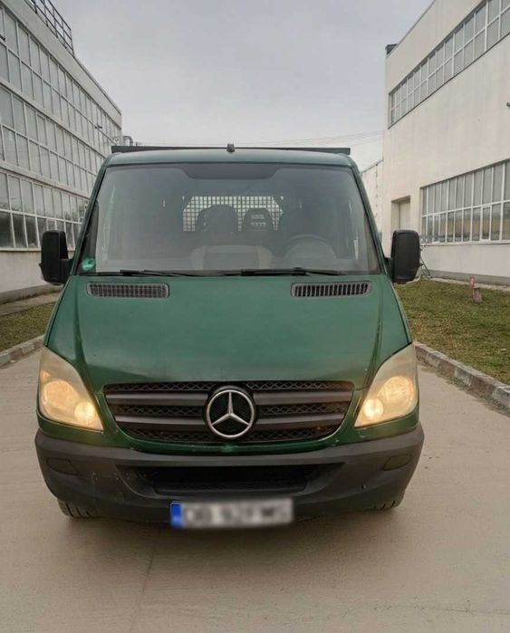 Mercedes     Sprinter  318