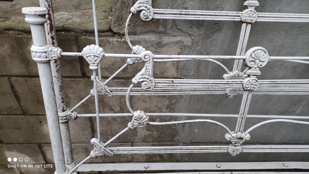 Табли за спалня от ковано желязо