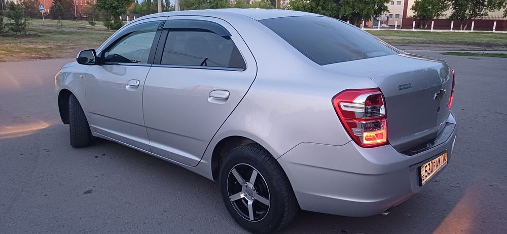 Шевролет кобальт