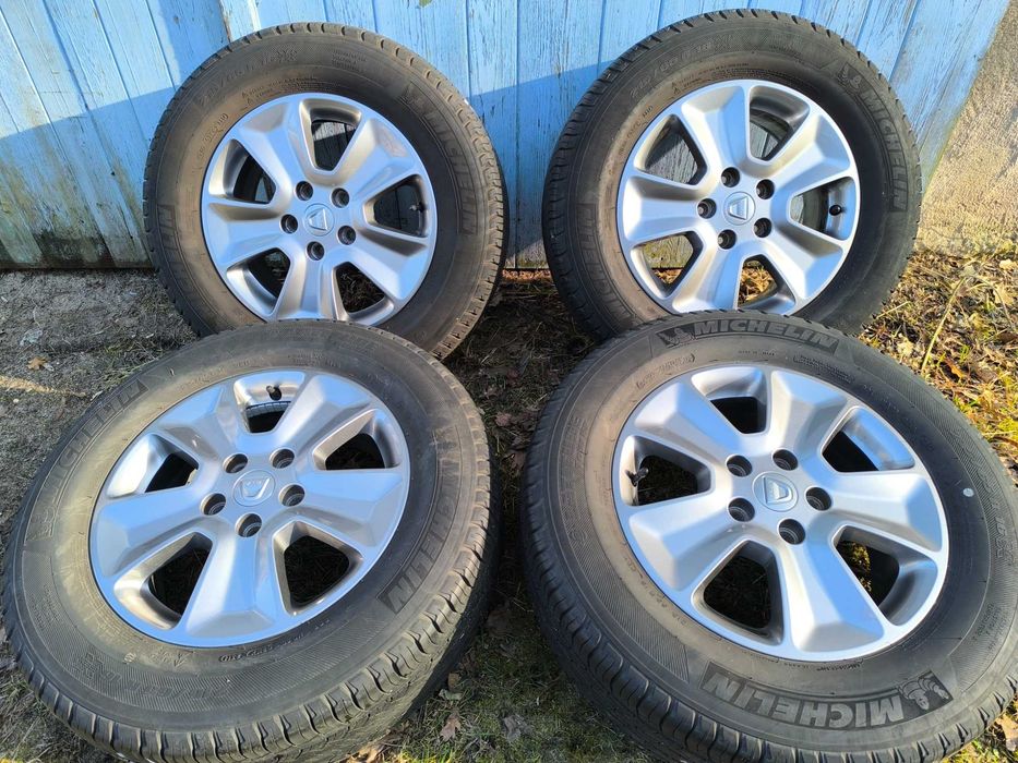 Jante Duster  5 x114.3 Michelin anvelope Vara/Iarna - All season / 215/65 R16 Originale