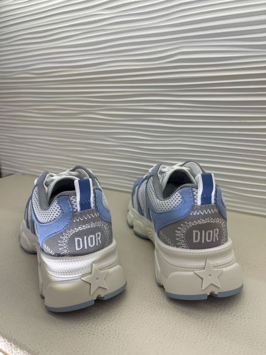 Dior весна-лето 2026