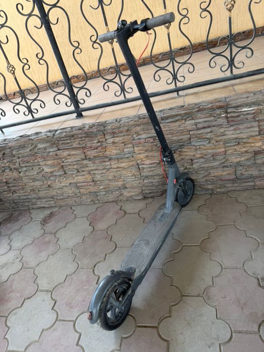 Продам электро самокат