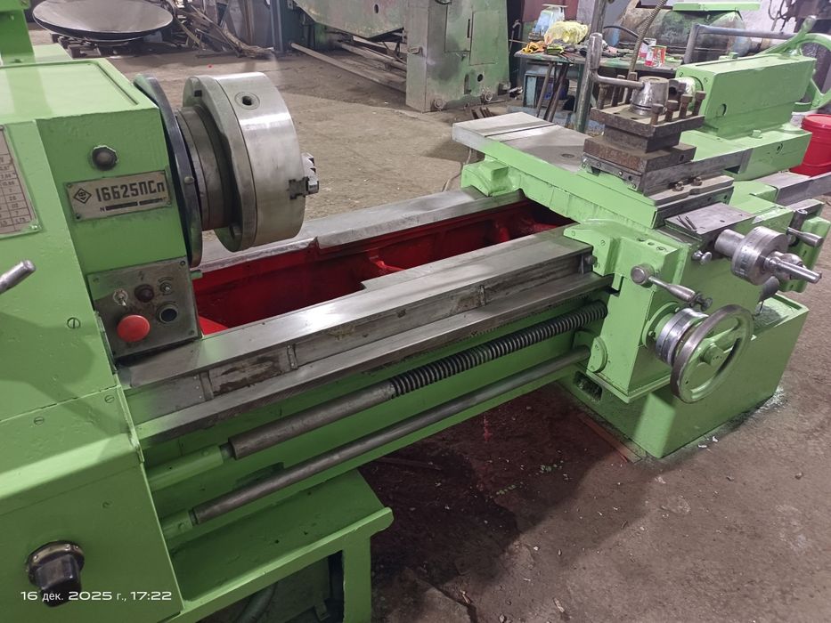 Продам токарный станок