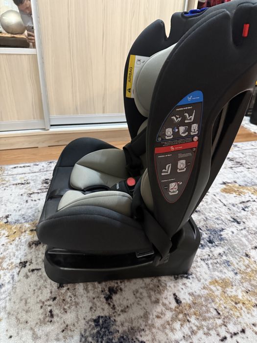 Продам детское автокресло
