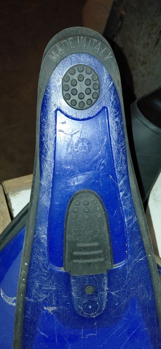 Плавници,маска и шнорхел