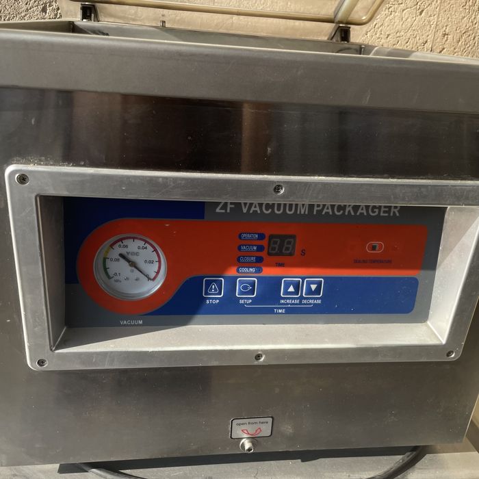 Вакуум аппарат б/у состояние отличное