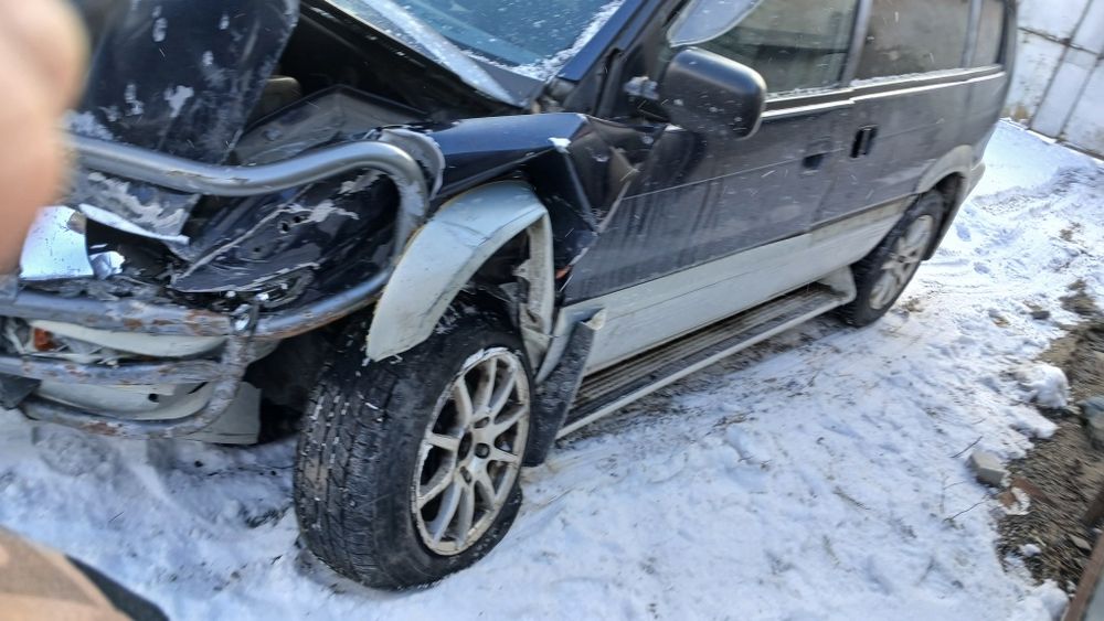 Продам машину на разбор