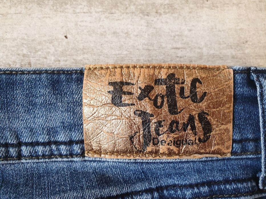 Продавам Дънки Десигуал